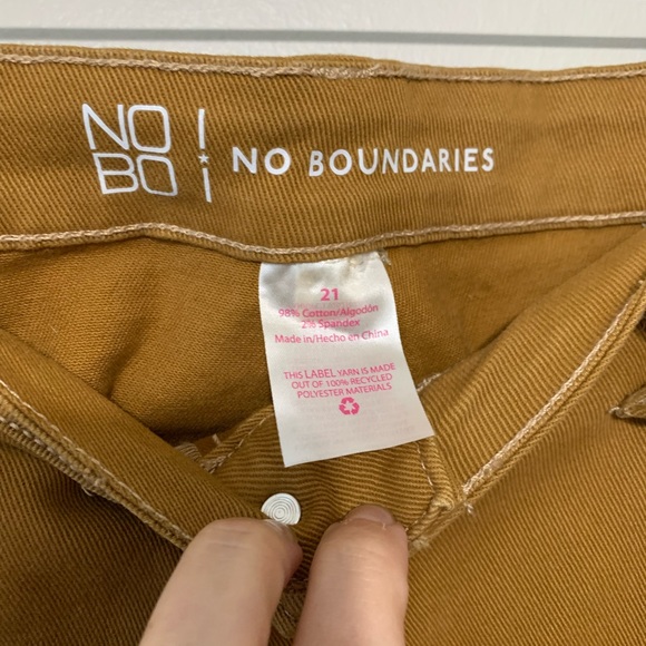 NWT womenβs No Boundaries High Rise Carpenter Pants in brown size juniors 21 - Picture 3 of 5